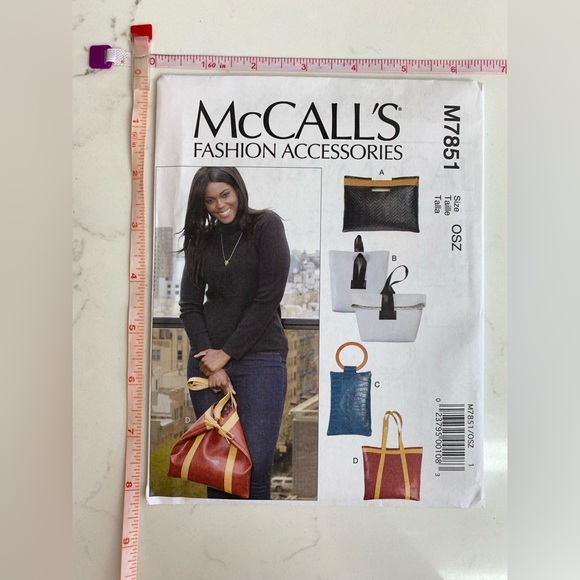 3/$30 BUNDLE&SAVE ✨ McCall's M7851 Bags Sewing Patterns - Picture 3 of 9